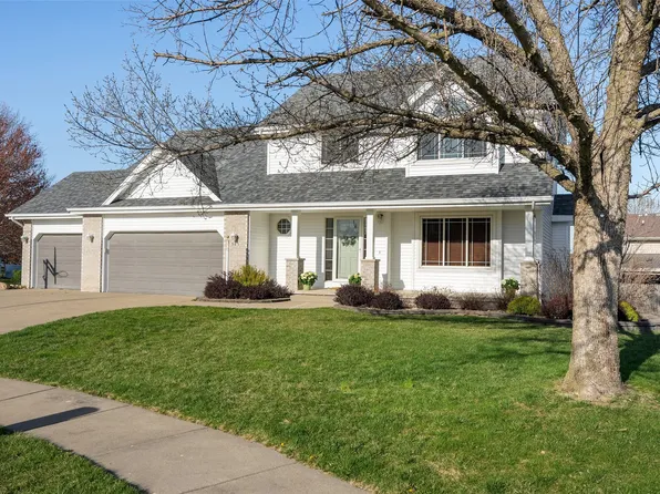 365 Williamson Ct, Pleasant Hill, IA 50327