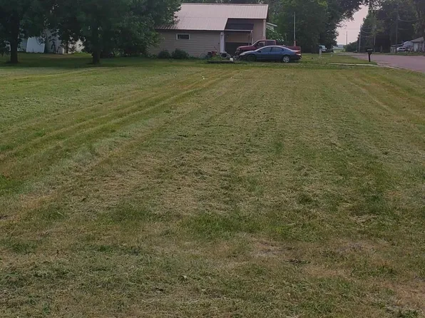 1st Ave SW, Winnebago, MN 56098