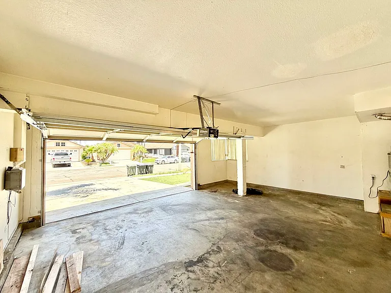 507 Lassa Way — Photo 37