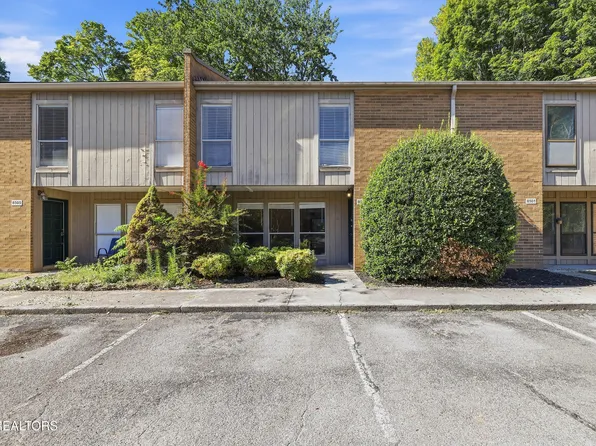 8503 Ankara Ct, Knoxville, TN 37923
