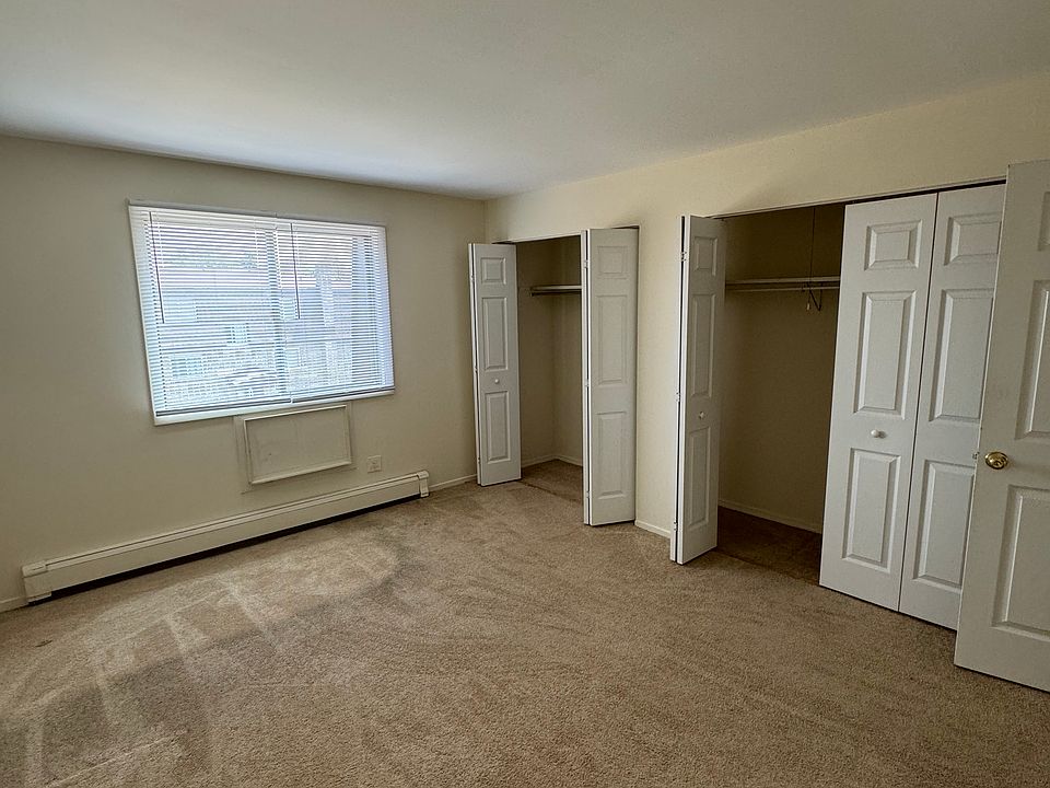 Larger bedroom