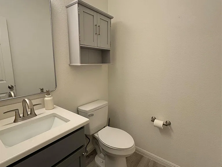 12212 Brigadoon Ln #102 — Photo 18