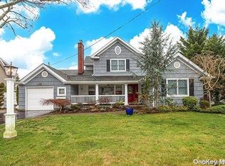 106 Shoreham Rd, Massapequa, NY 11758