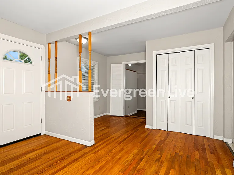 110 Saint Daniel Ln — Photo 6