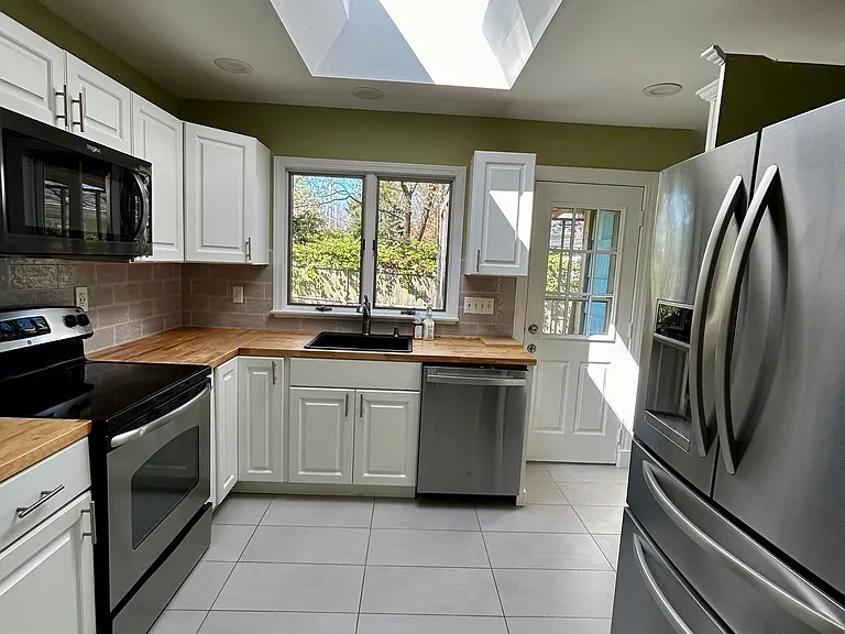8 Drumlin Rd — Photo 9