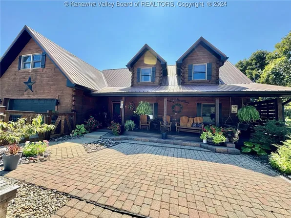 240 Forest View Dr, Ripley, WV 25271