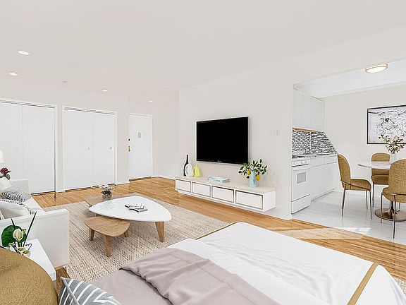 4th image of 6535 Broadway APT 6C