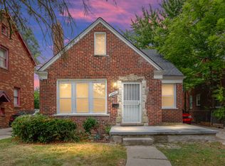 14901 Saint Marys St, Detroit, MI 48227