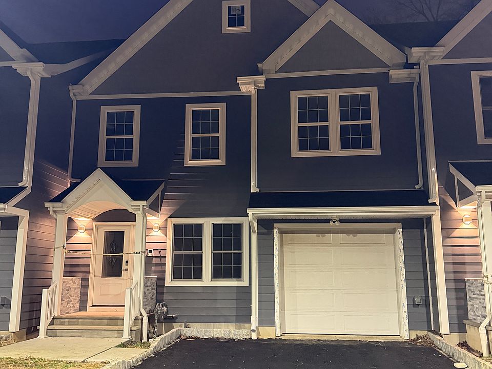 1st image of 8 Travers Ave #A