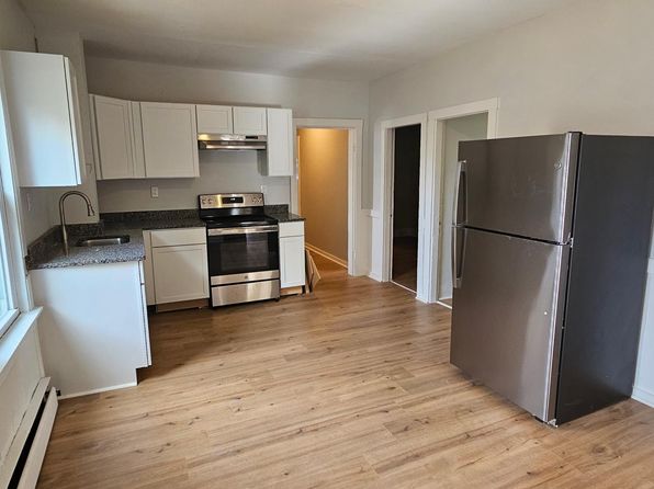 38 Center St #101