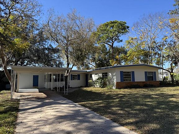 2nd image of 14 S Hilltop Dr