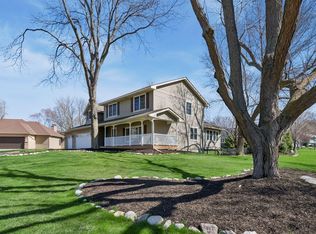 4000 Forestview Ln N, Plymouth, MN 55441
