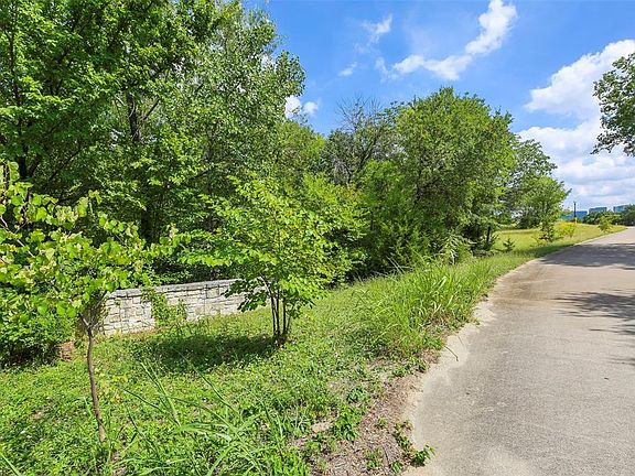2nd image of 2150 Creekridge Dr Lot 7