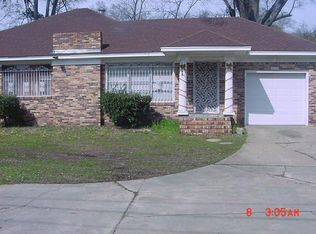 2210 W Madison Ave, Bastrop, LA 71220
