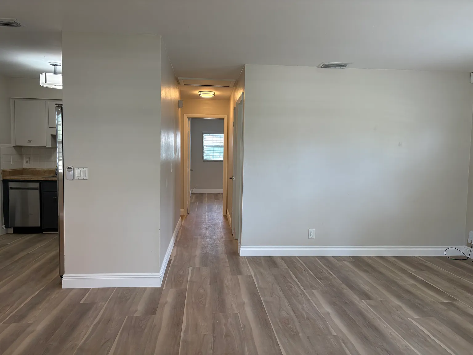 6606 S Monroe St — Photo 2
