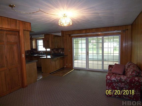 3rd image of 2105 Knollwood Dr