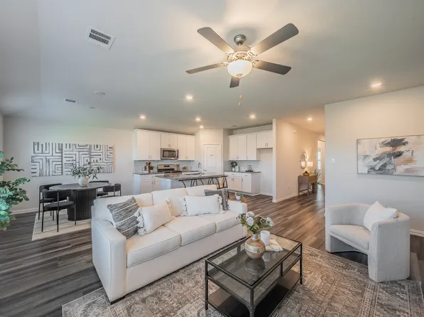 2120 Gill Star Dr, Haslet, TX 76052