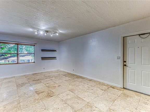2nd image of 530 NE 15th Ct APT 6