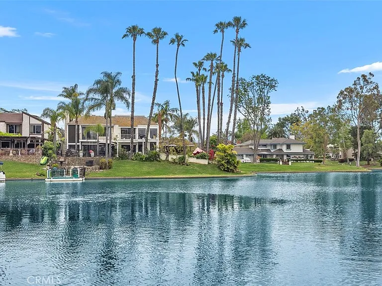 22516 Lake Forest Ln — Photo 33