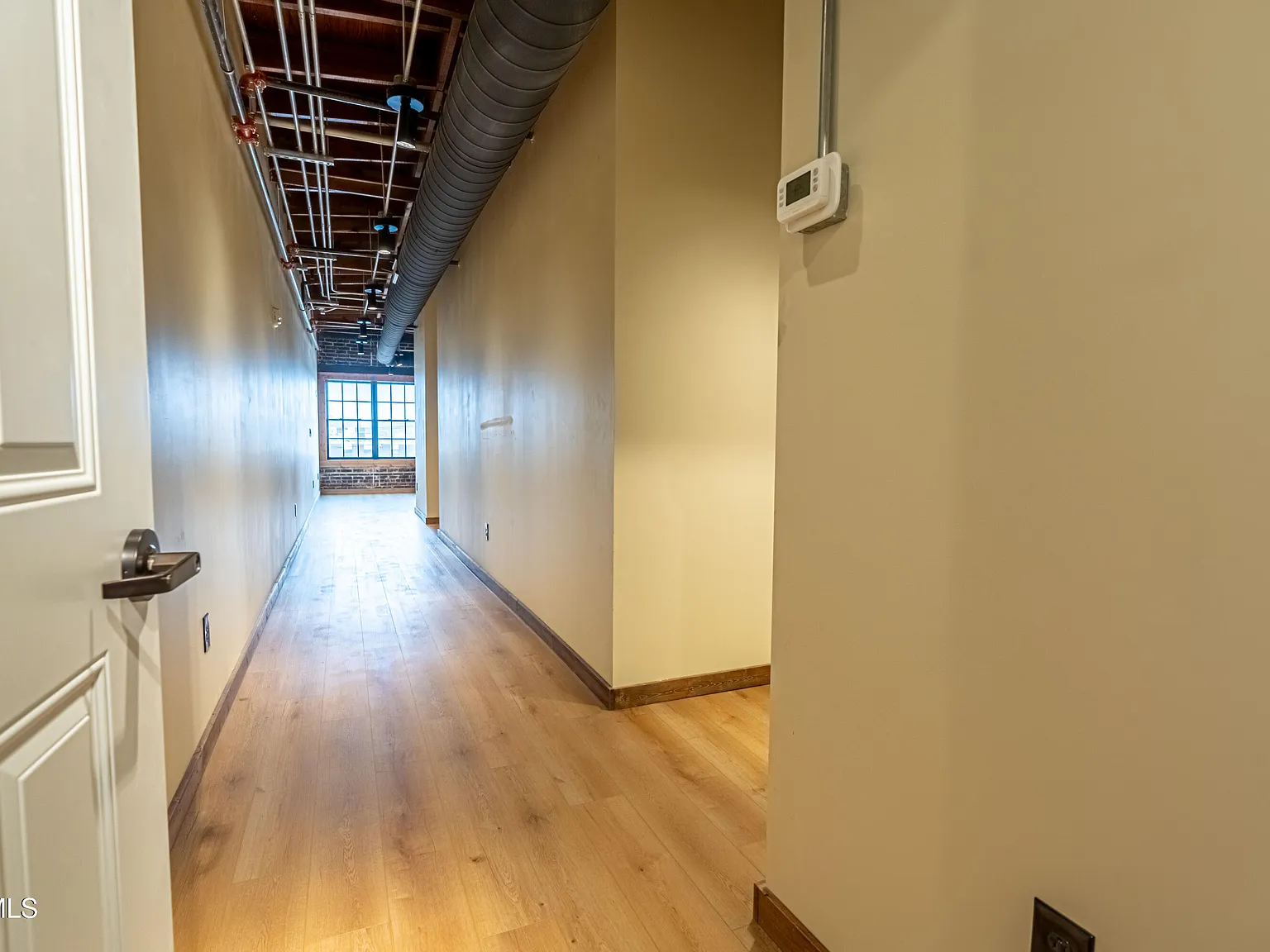2 bed, 1292 sqft, $2,240 — Photo 3