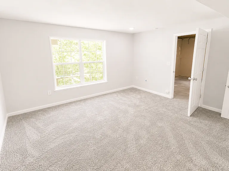 5318 Godas Cir — Photo 27