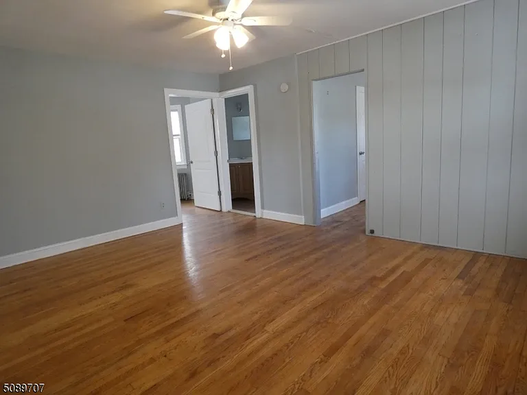 672 Mount Hope Ave #4 — Photo 1