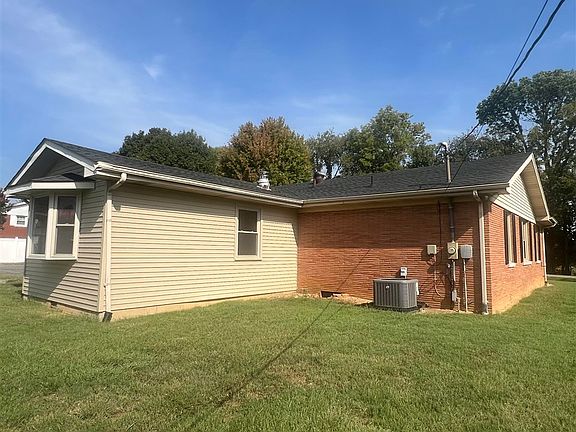 4th image of 139 Southfork Rd
