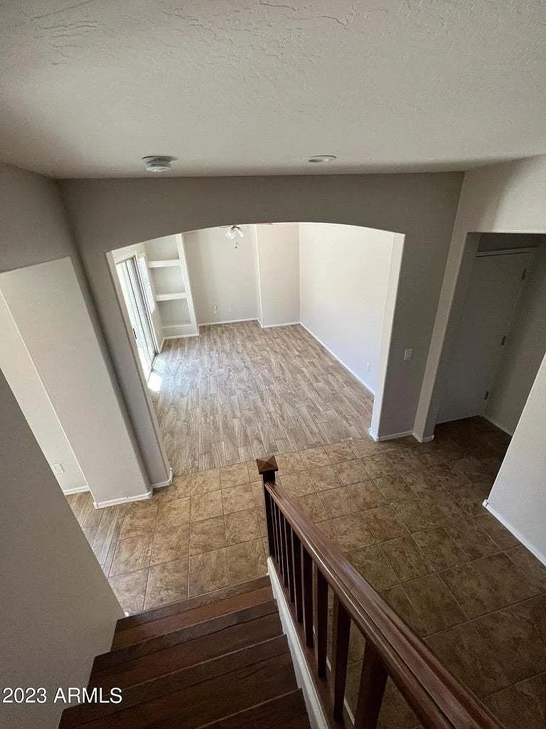 4661 East Laurel Avenue — Photo 3