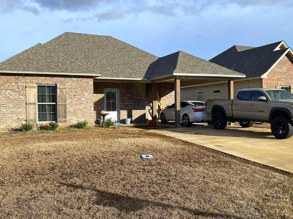 205 Yellow Pine Dr, Calhoun, LA 71225