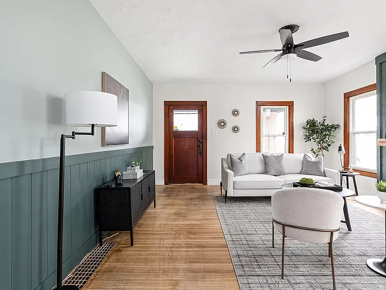 1320 N Olney St — Photo 12