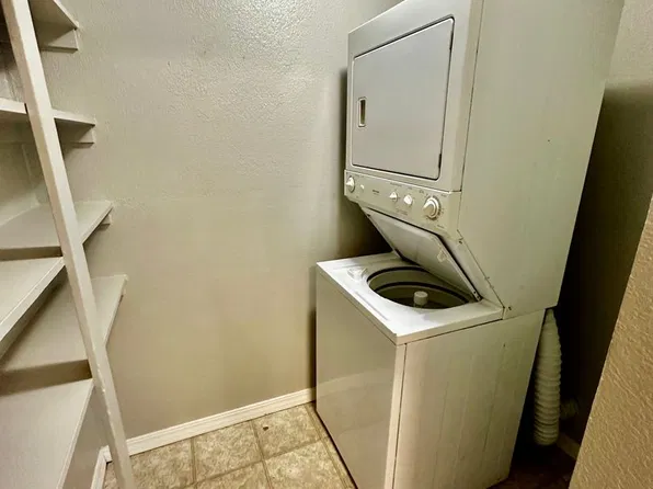 1509-1515 E. Caramillo St., 1509-1515 E Caramillo St #1513, Colorado Springs, CO 80909