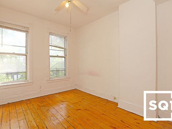 4th image of 1204 W Wrightwood Ave #2-1208