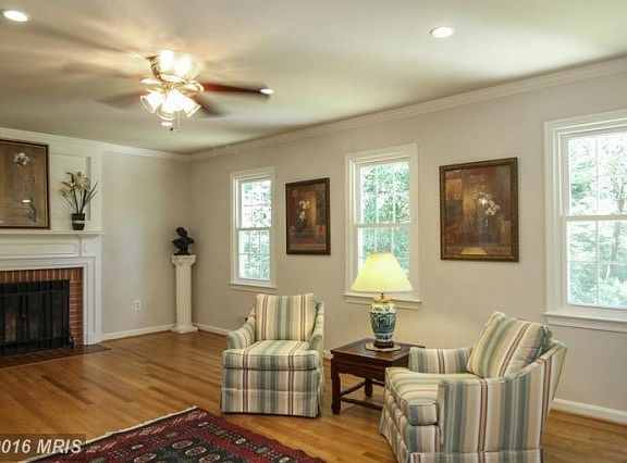 3rd image of 2409 Beekay Ct