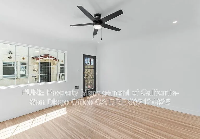 4218-28 Iowa St #4228 — Photo 3
