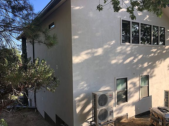 3rd image of 37691 Shoreline Pl