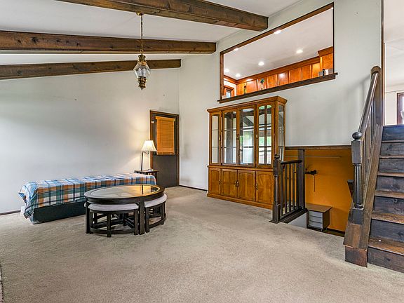 5th image of 119 Garland Ct