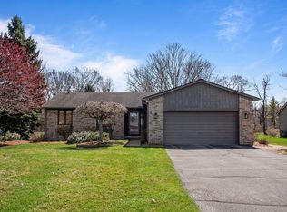 59493 Tonester Cir, New Hudson, MI 48165