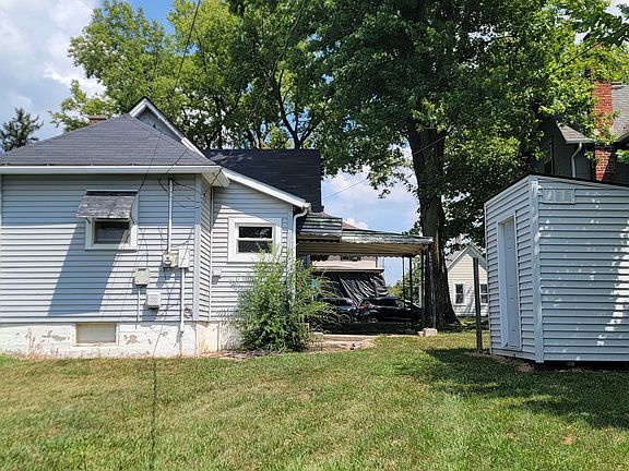 5th image of 1641 Howell St