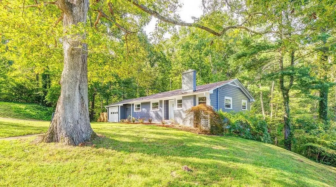 15 Valle Vista Dr — Photo 1