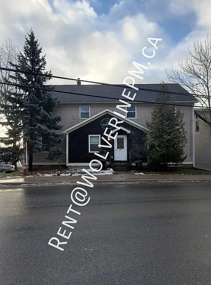 47 Denoon St #2 — Photo 2