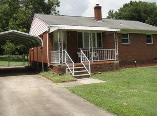 318 Hale St, Burlington, NC 27217