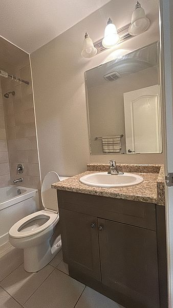 Brampton Townhouse for rent - 4 Bedrooms — photo 11