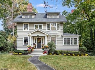 15 Mead Ter, Glen Ridge, NJ 07028