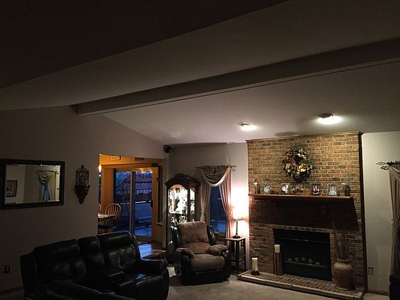 3rd image of 26301 Mapleridge Dr