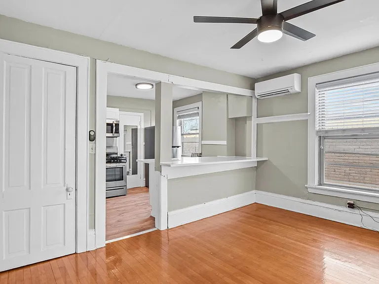 1216 Williamson St — Photo 29