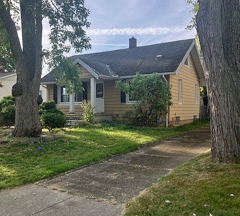 3rd image of 48 Birch Ave