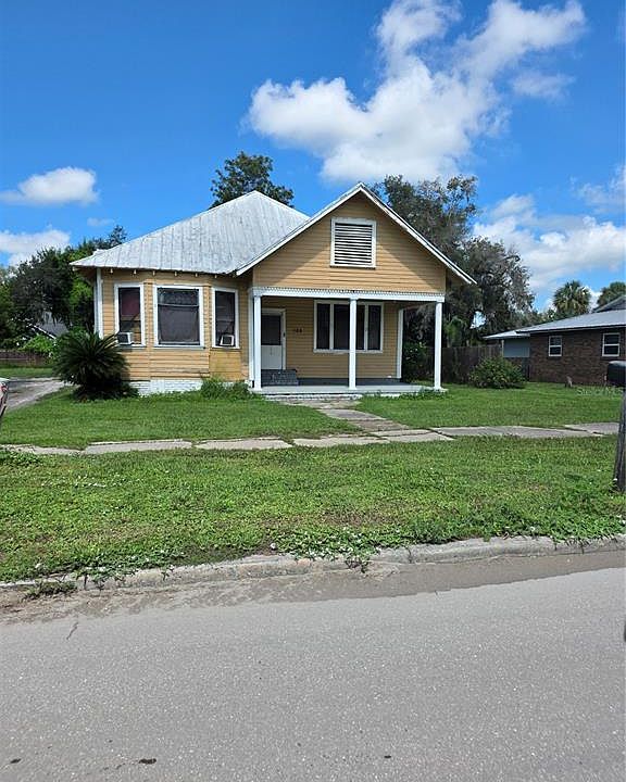 2nd image of 120 S HILLSBOROUGH AVENUE
