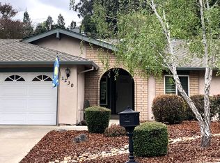 1230 Greenview Ct, Martinez, CA 94553