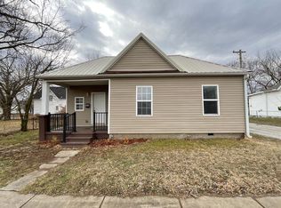 604 W 13th St, Joplin, MO 64804