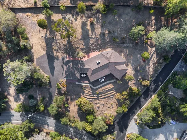 510 Woodside Dr, Woodside, CA 94062